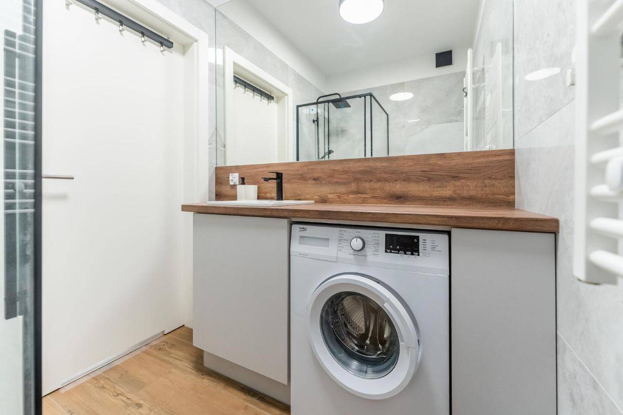 Apartamenty Promenada - Fredry 2 Kolobrzeg Bagian luar foto