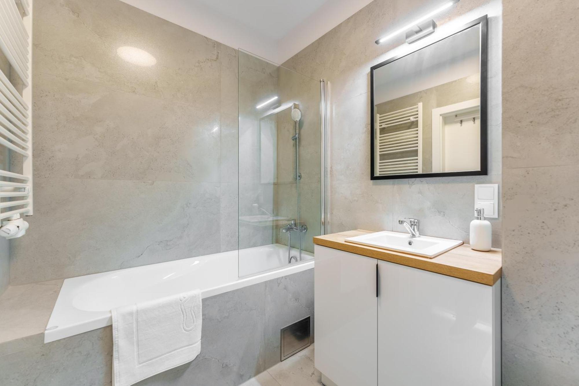 Apartamenty Promenada - Fredry 2 Kolobrzeg Bagian luar foto